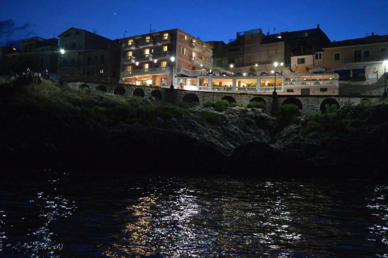 Tirreno Hotel